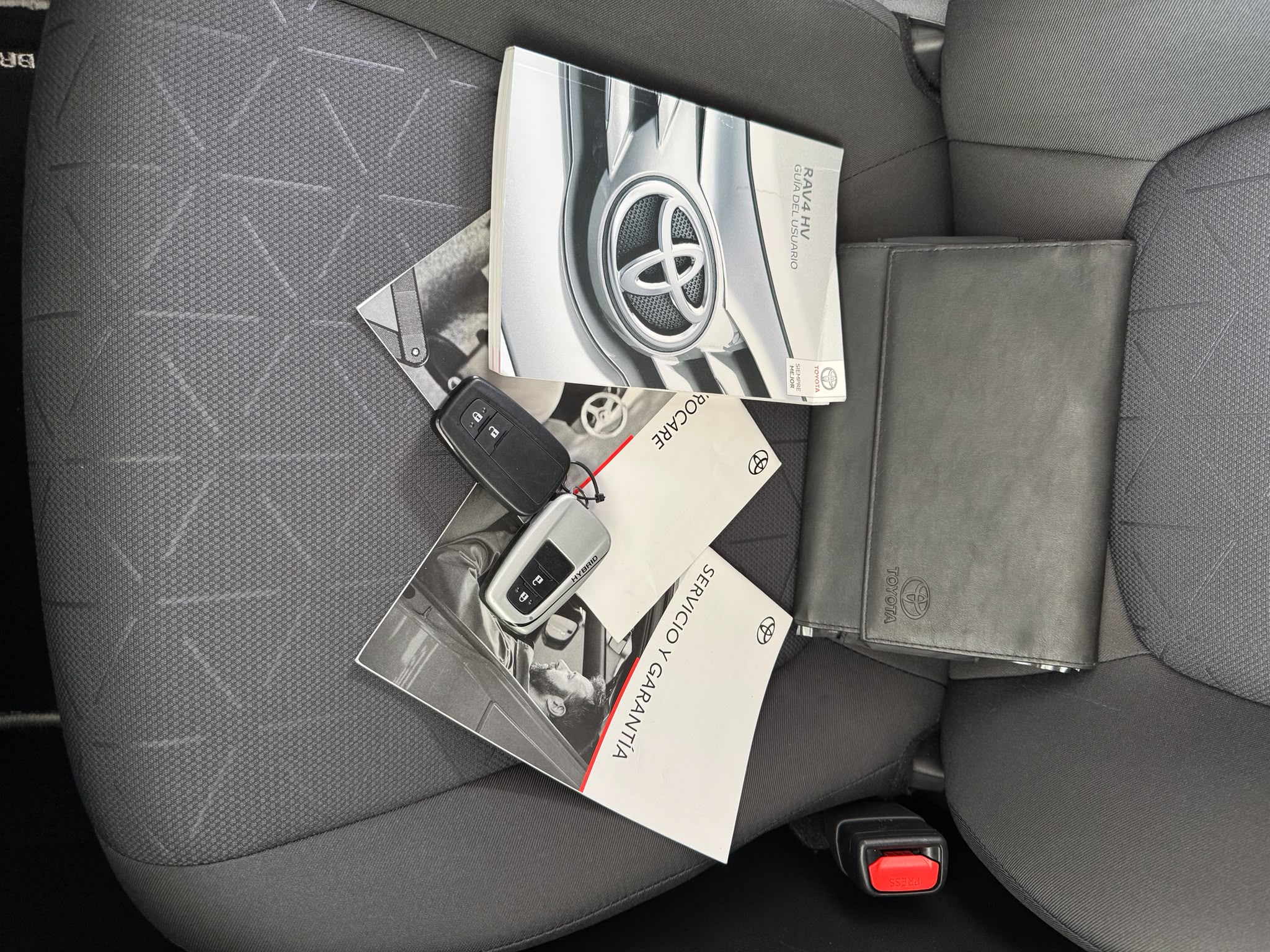 TOYOTA RAV4 2.5l Hybrid 220H AUTO Advance *ECO*