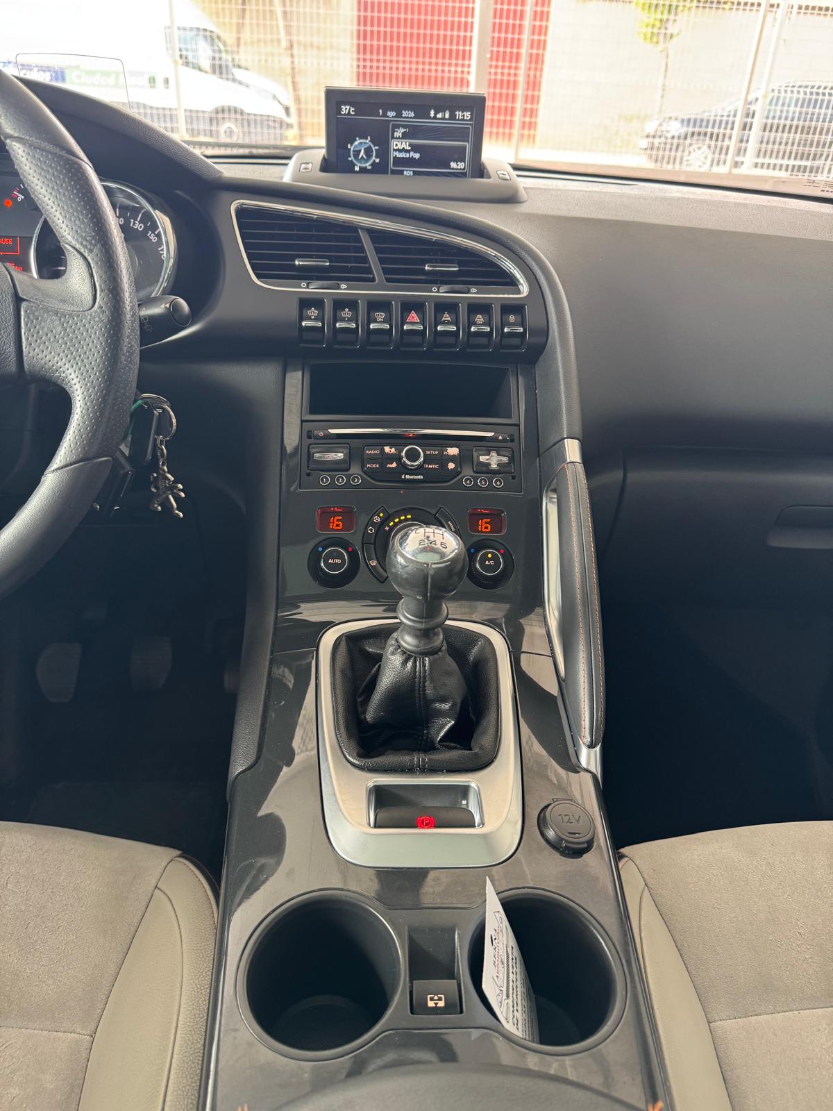 PEUGEOT 3008 1.6 HDI 115Cv *Sin AdBlue
