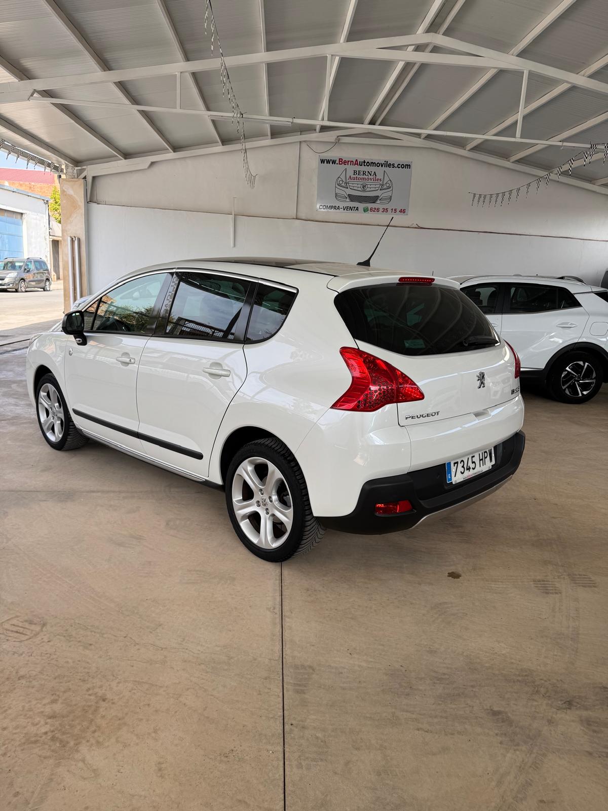PEUGEOT 3008 1.6 HDI 115Cv *Sin AdBlue