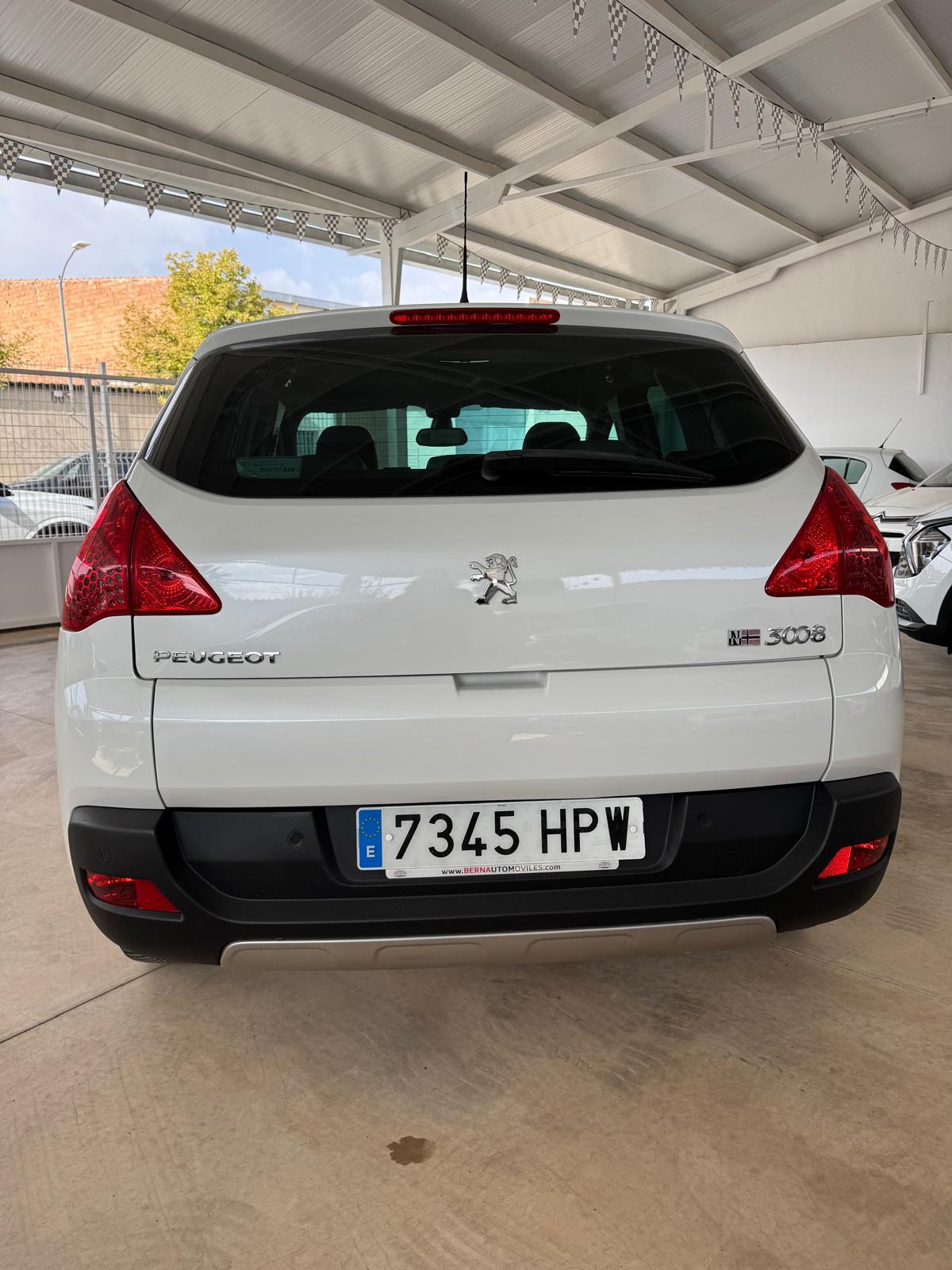 PEUGEOT 3008 1.6 HDI 115Cv *Sin AdBlue