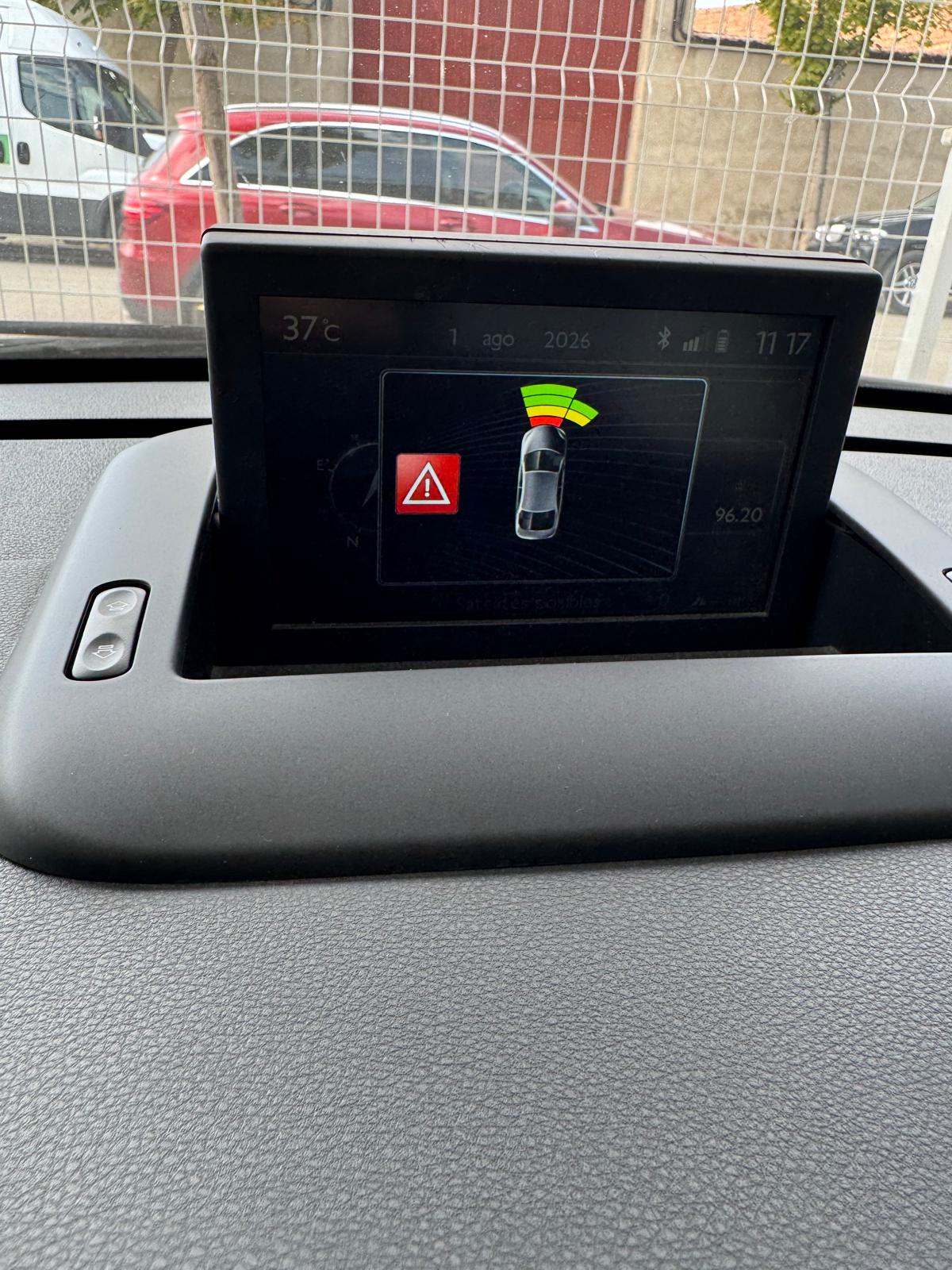 PEUGEOT 3008 1.6 HDI 115Cv *Sin AdBlue