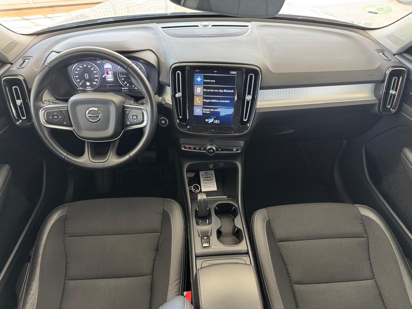 VOLVO XC40 2.0 D4 190Cv AWD AUT
