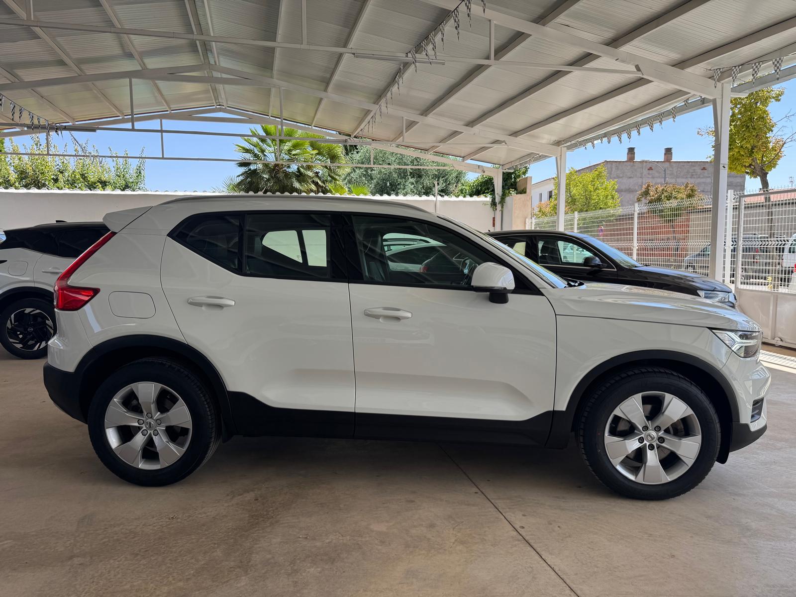 VOLVO XC40 2.0 D4 190Cv AWD AUT