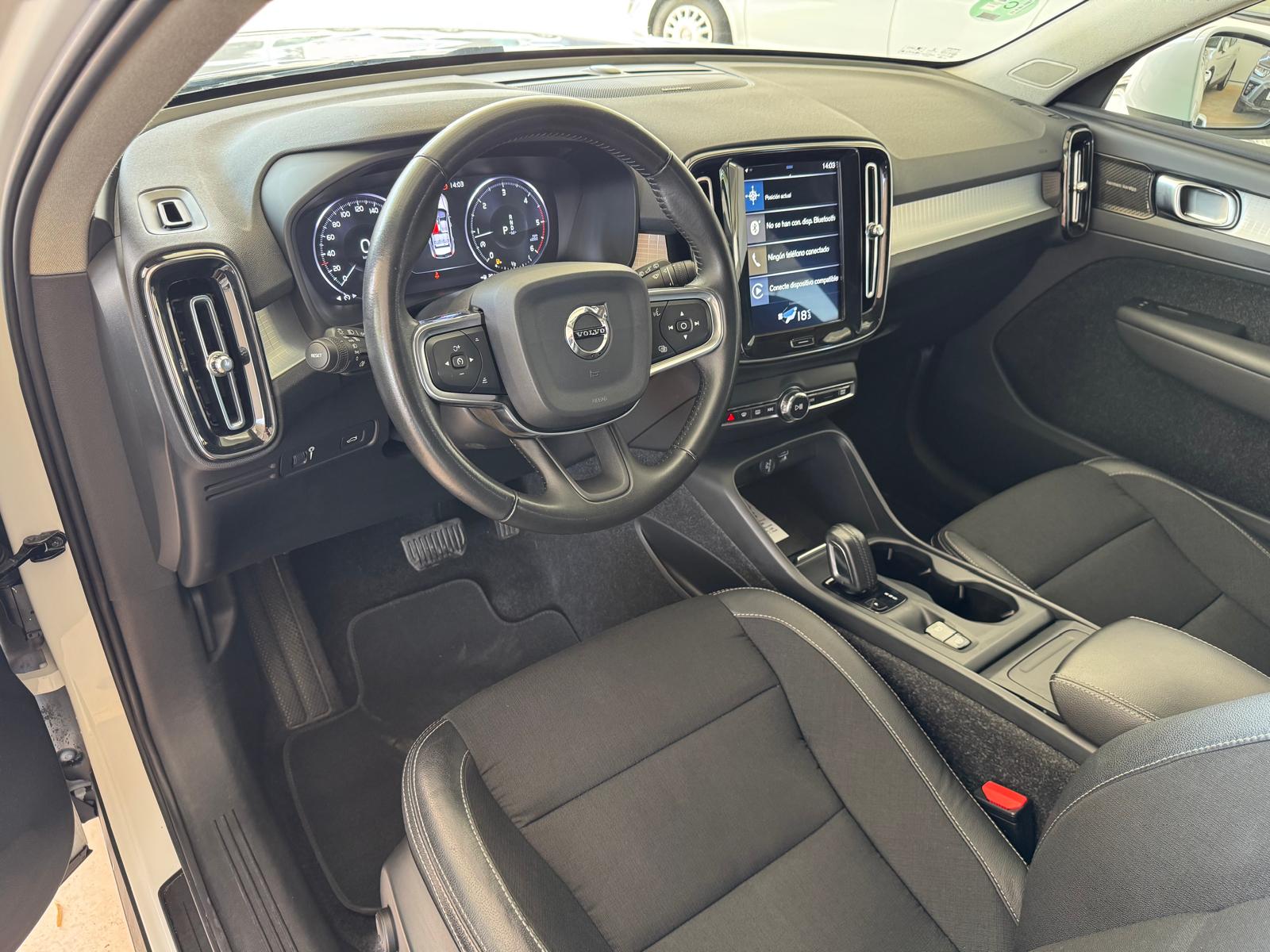 VOLVO XC40 2.0 D4 190Cv AWD AUT