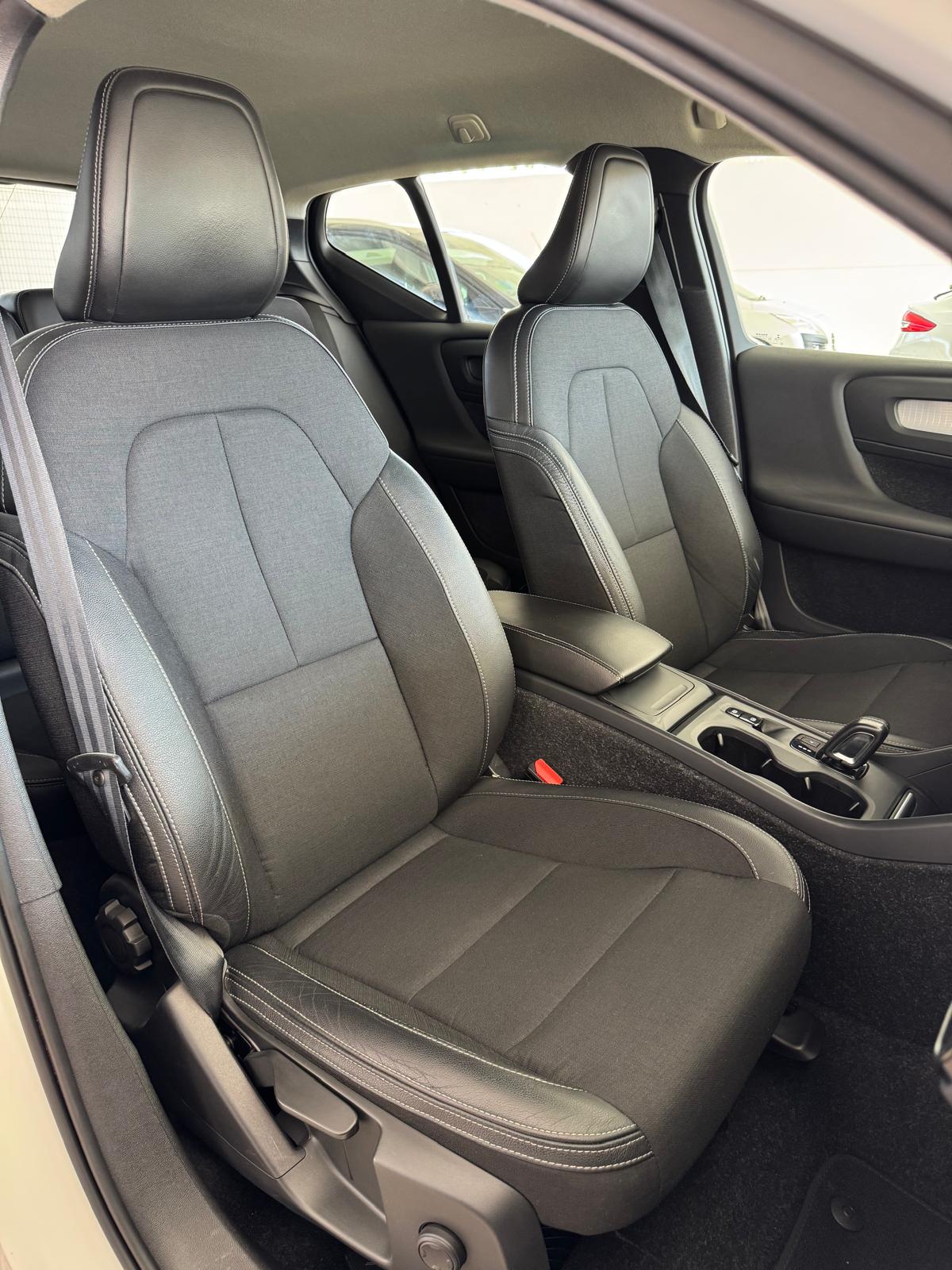 VOLVO XC40 2.0 D4 190Cv AWD AUT