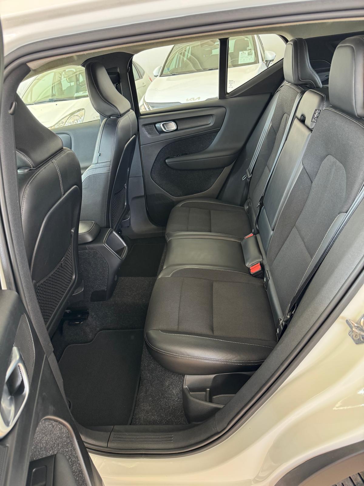VOLVO XC40 2.0 D4 190Cv AWD AUT