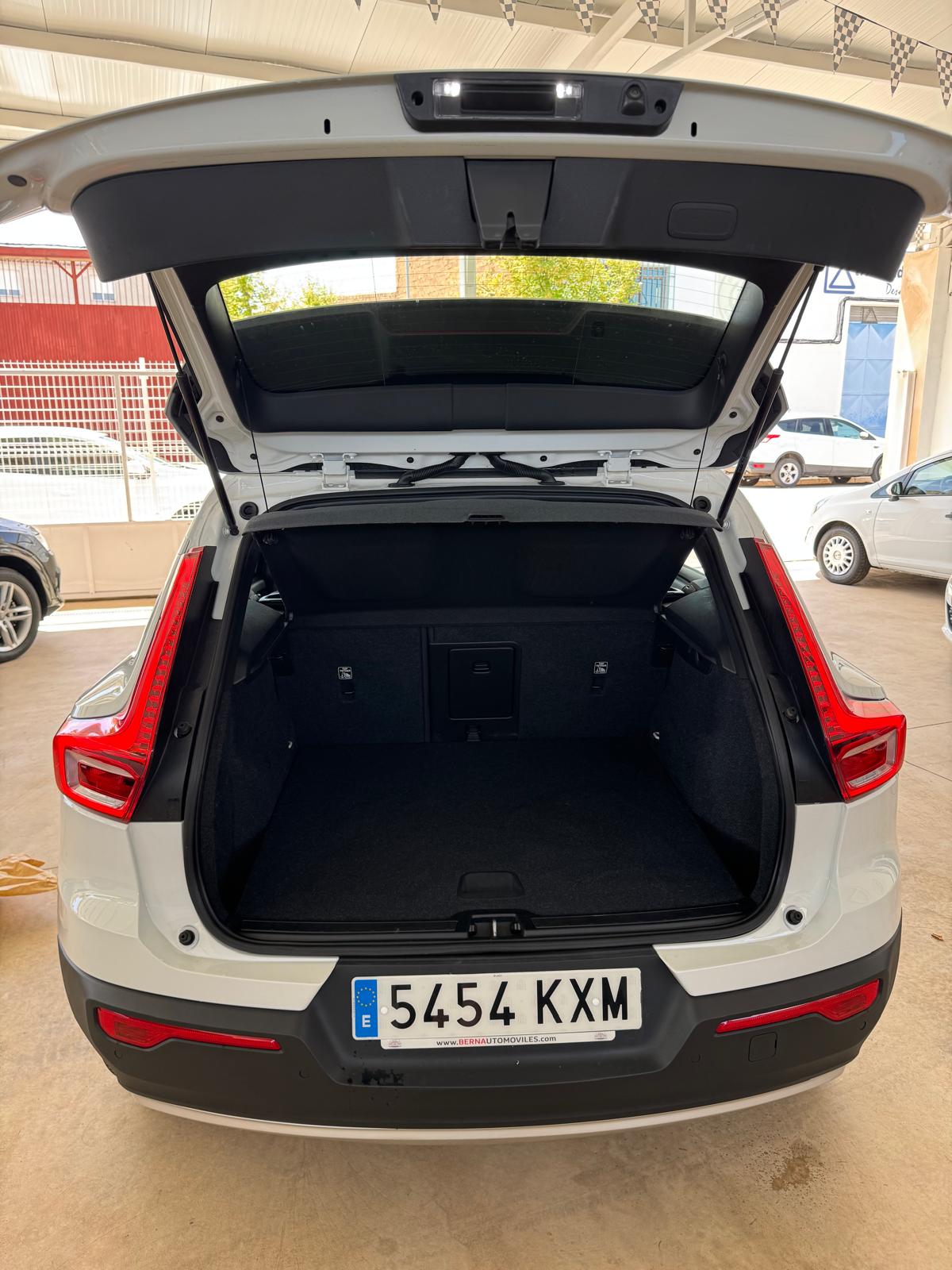 VOLVO XC40 2.0 D4 190Cv AWD AUT