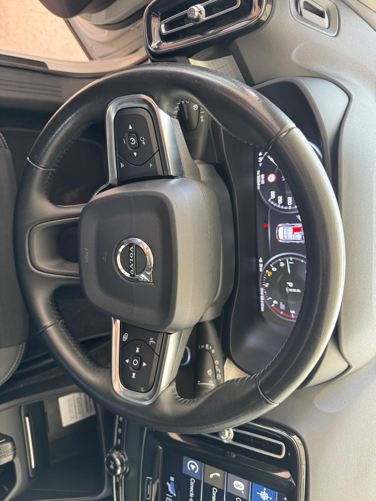 VOLVO XC40 2.0 D4 190Cv AWD AUT