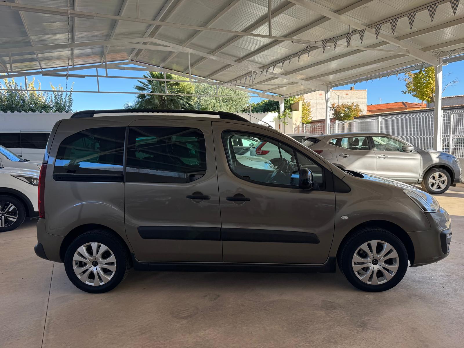 CITROEN BERLINGO Combi XTR Plus 1.6 HDI 100Cv