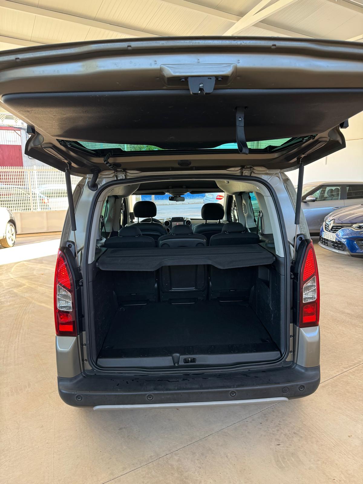CITROEN BERLINGO Combi XTR Plus 1.6 HDI 100Cv
