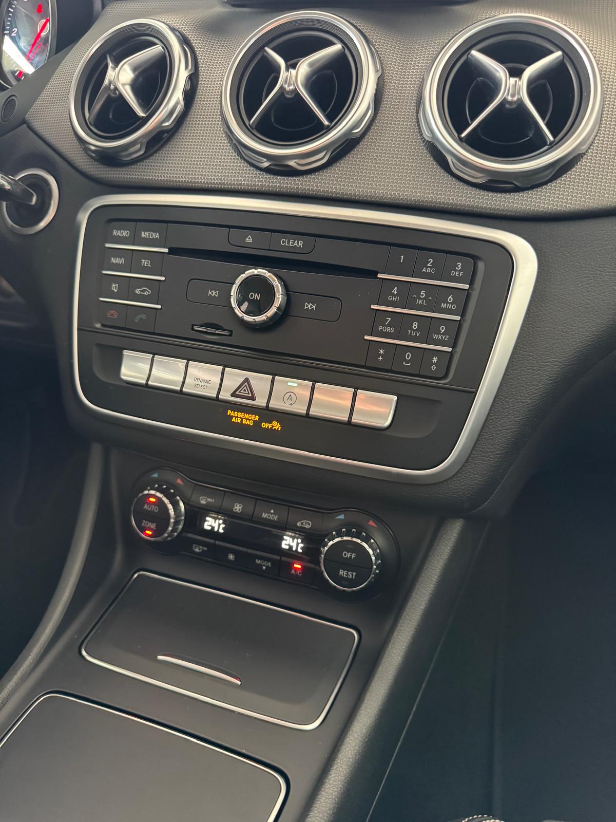 MERCEDES GLA 200d 136Cv Automático