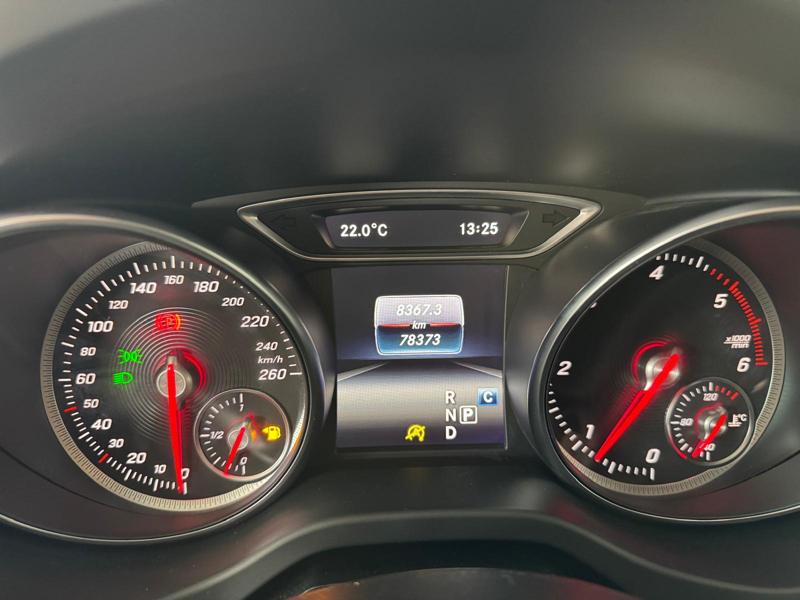 MERCEDES GLA 200d 136Cv Automático