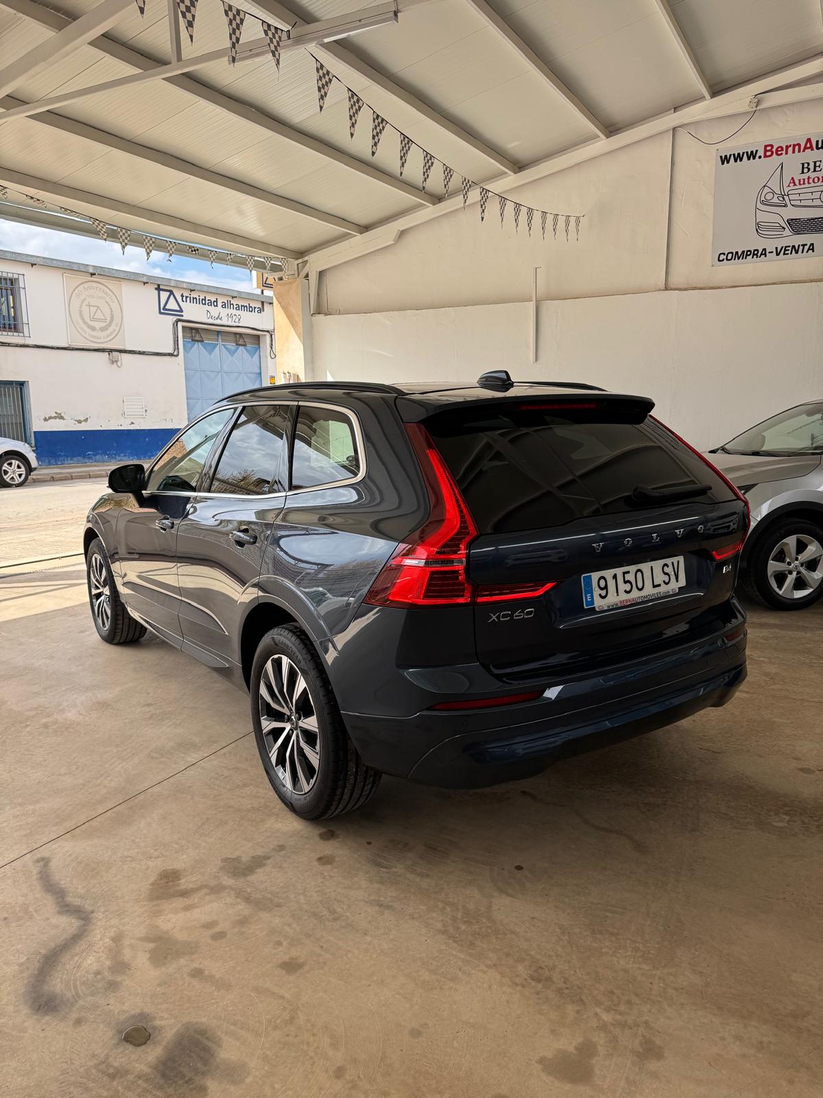 VOLVO XC60 B4 D 197Cv Automático