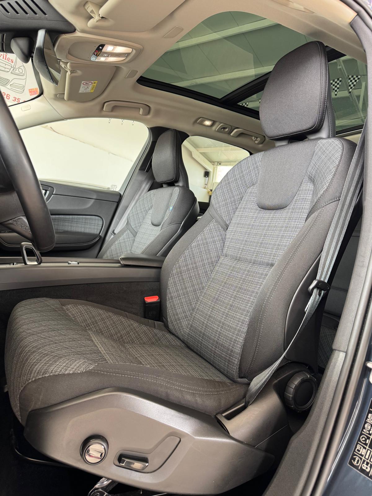 VOLVO XC60 B4 D 197Cv Automático