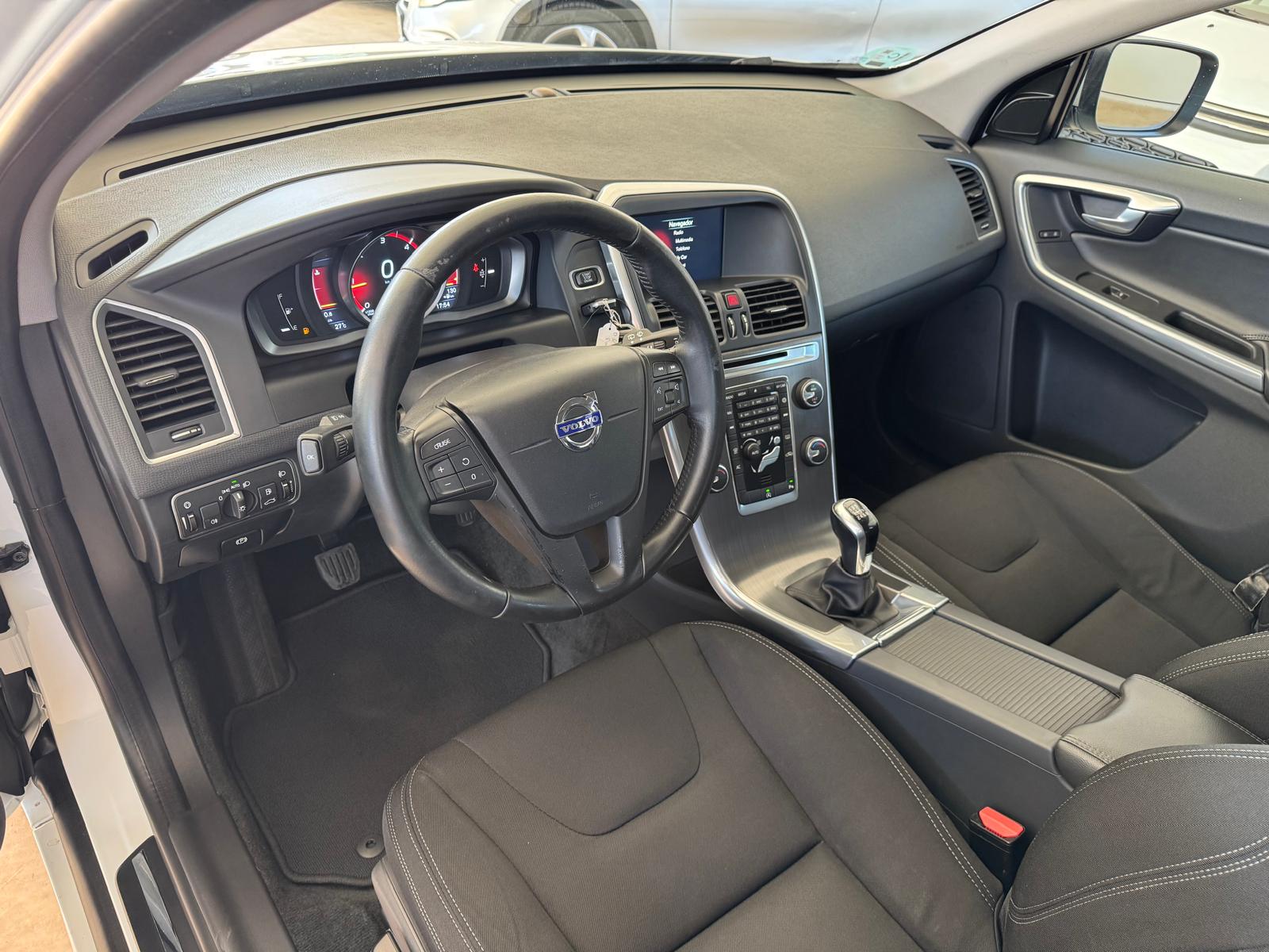 VOLVO XC60 2.0 D3 150Cv