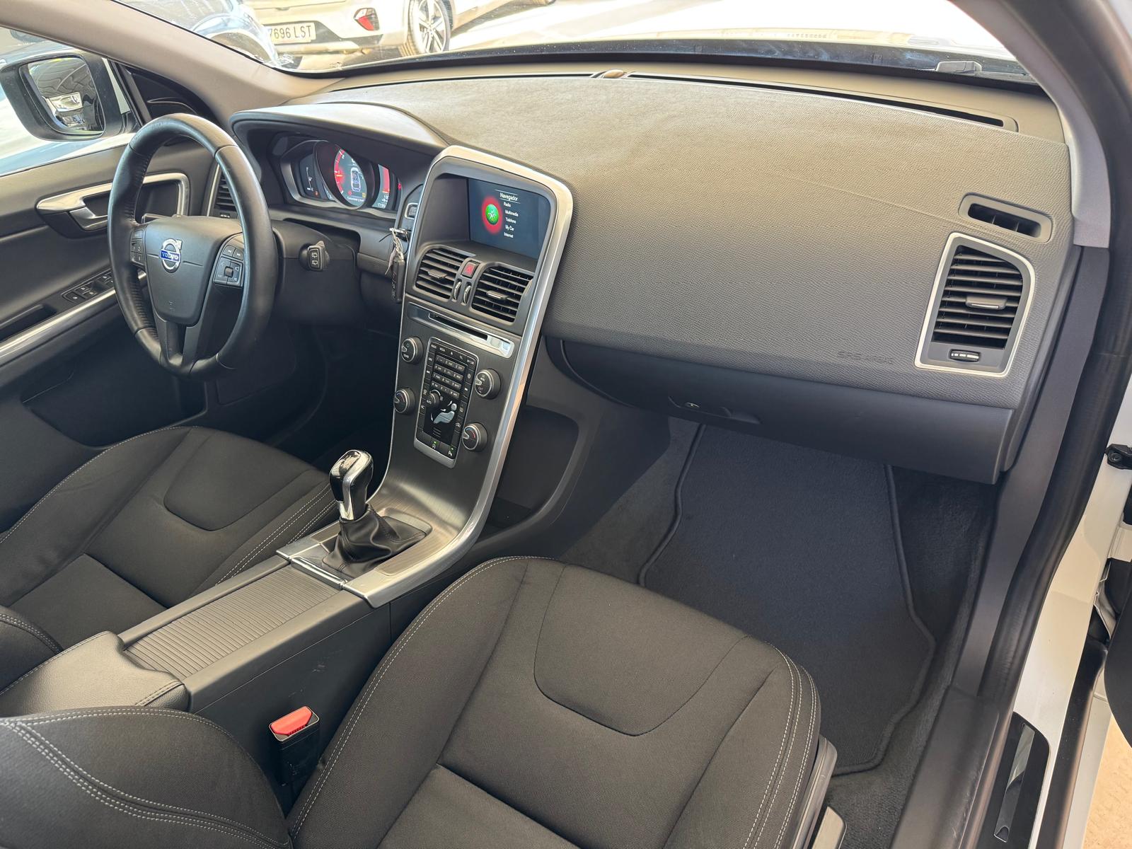 VOLVO XC60 2.0 D3 150Cv