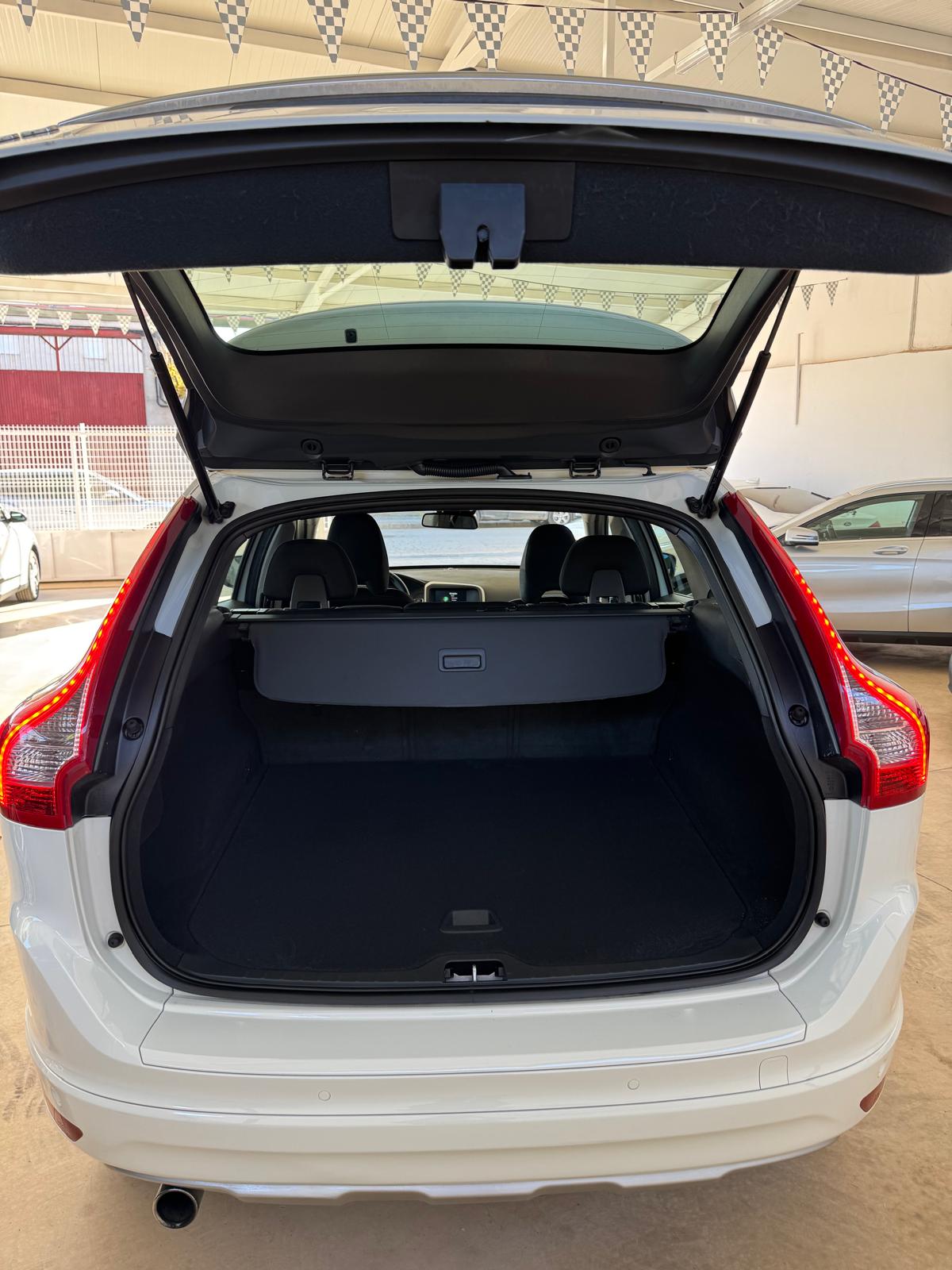 VOLVO XC60 2.0 D3 150Cv