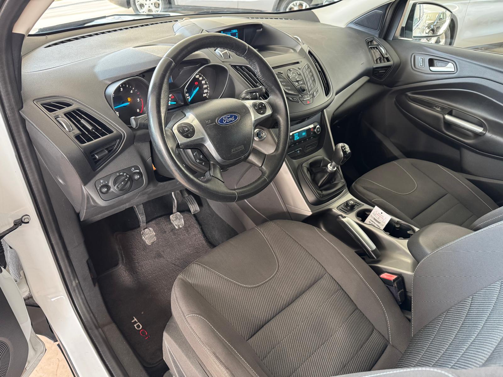 FORD KUGA 2.0 TDCI 140Cv  *Sin AdBlue*